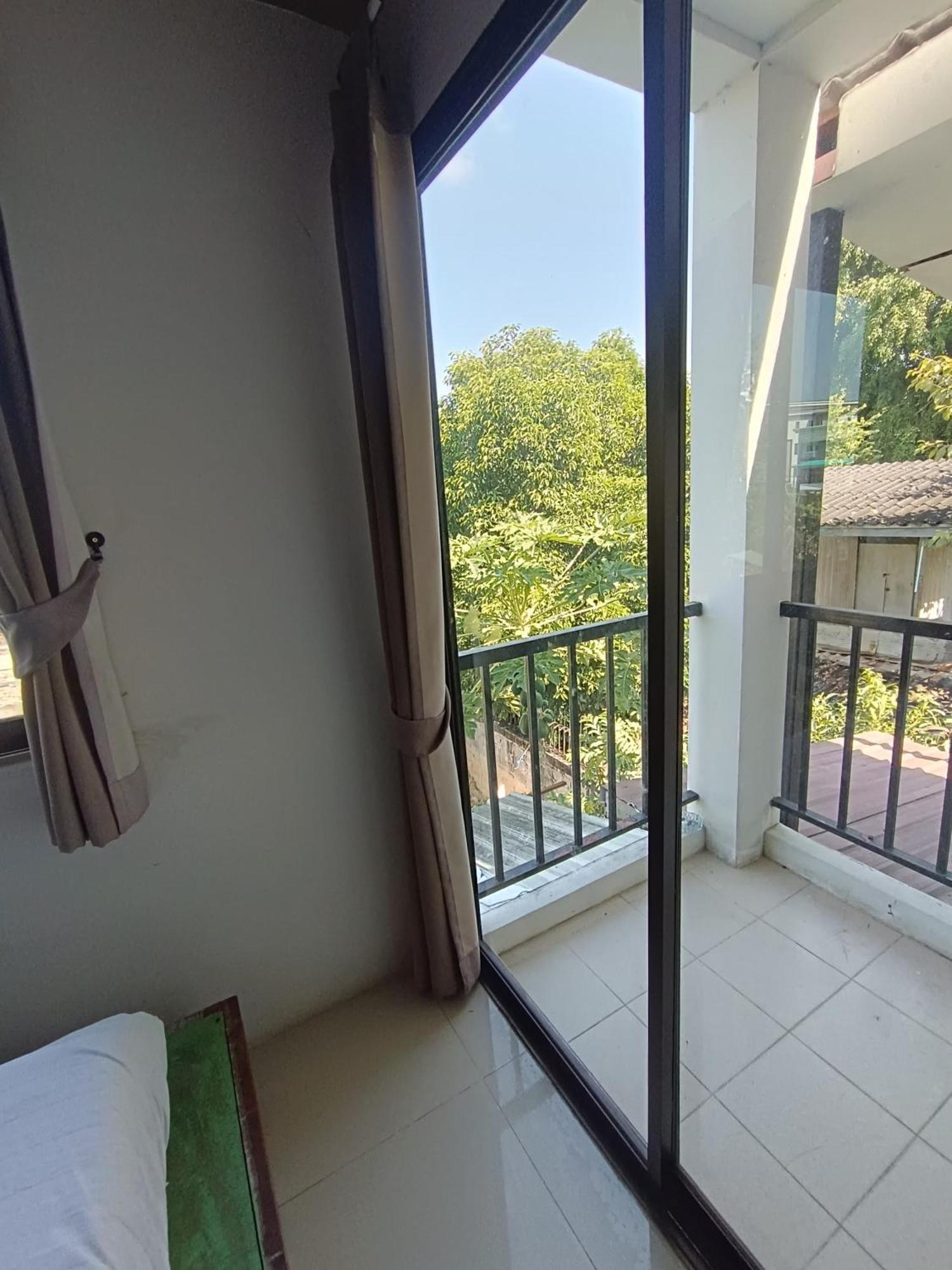 Like Home Chiang Mai Exterior photo